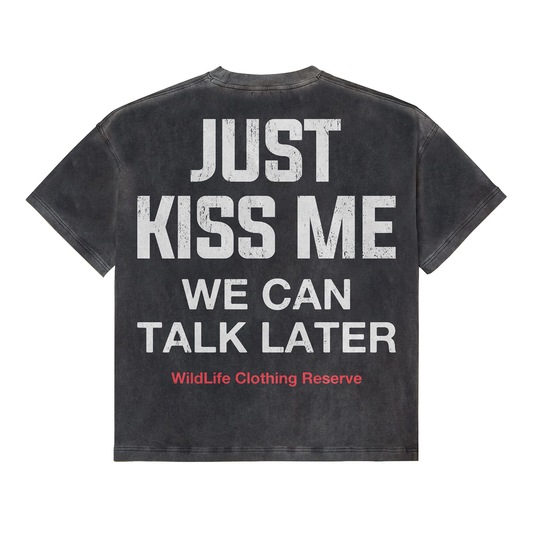 Kiss Me Tee